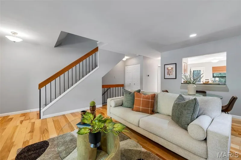 947 Quail Meadows Court #E, Chesterfield, MO 63017 — listing photo 9 of 62