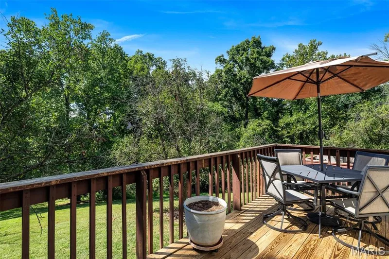 947 Quail Meadows Court #E, Chesterfield, MO 63017 — listing photo 27 of 62