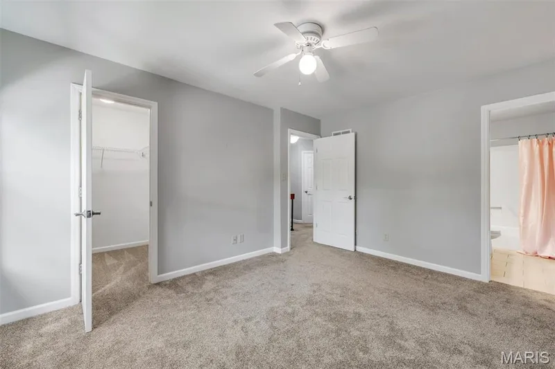 947 Quail Meadows Court #E, Chesterfield, MO 63017 — listing photo 31 of 62