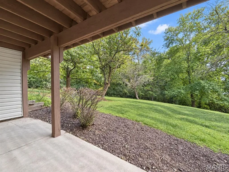 947 Quail Meadows Court #E, Chesterfield, MO 63017 — listing photo 47 of 62
