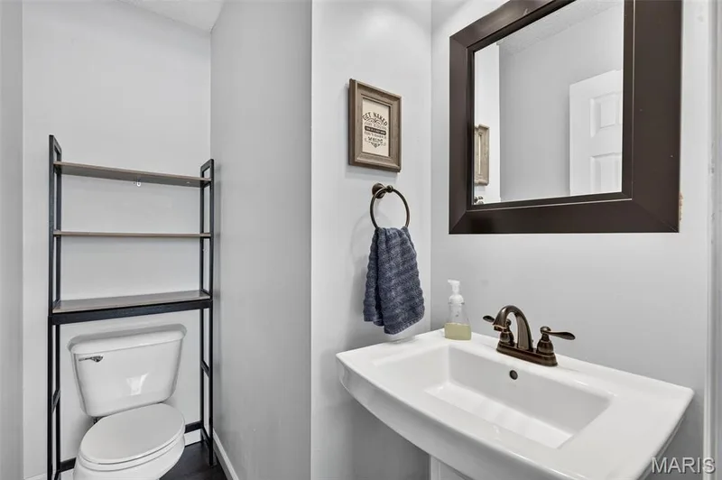 11 Tyler Court #2101B, Wentzville, MO 63385 — listing photo 18 of 37