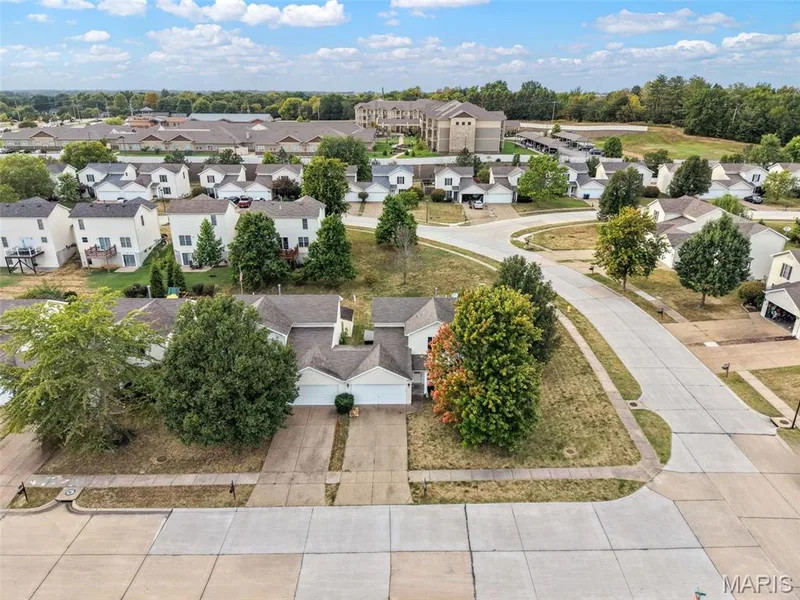 11 Tyler Court #2101B, Wentzville, MO 63385 — listing photo 28 of 37