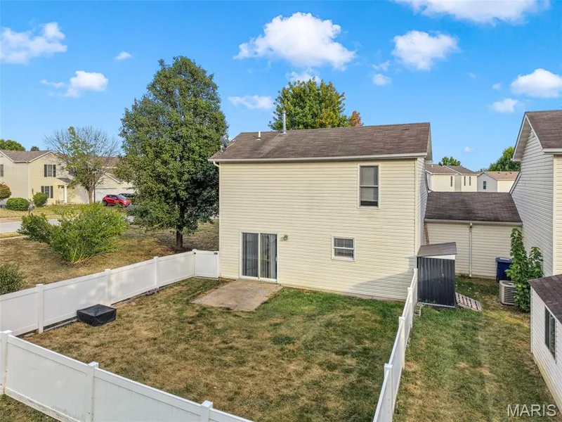 11 Tyler Court #2101B, Wentzville, MO 63385 — listing photo 33 of 37