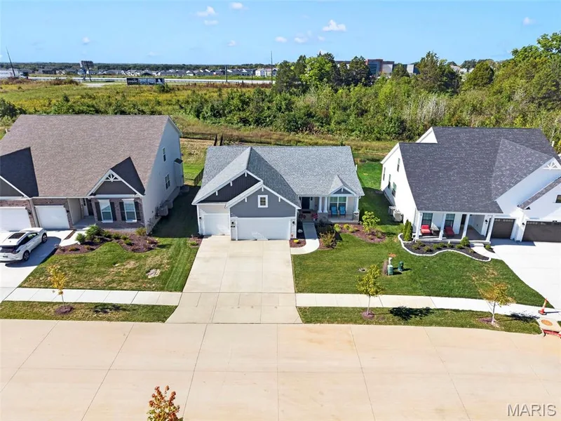 164 Cedarstone Drive, Dardenne Prairie, MO 63368 — listing photo 6 of 47