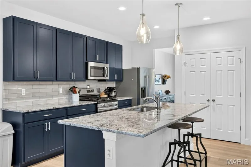 164 Cedarstone Drive, Dardenne Prairie, MO 63368 — listing photo 17 of 47