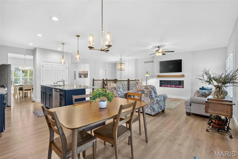 164 Cedarstone Drive, Dardenne Prairie, MO 63368 — listing photo 24 of 47