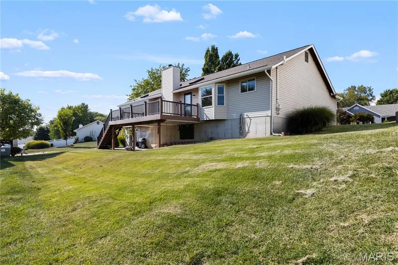 2079 Autumn Wood Drive, St Charles, MO 63303 — listing photo 32 of 35