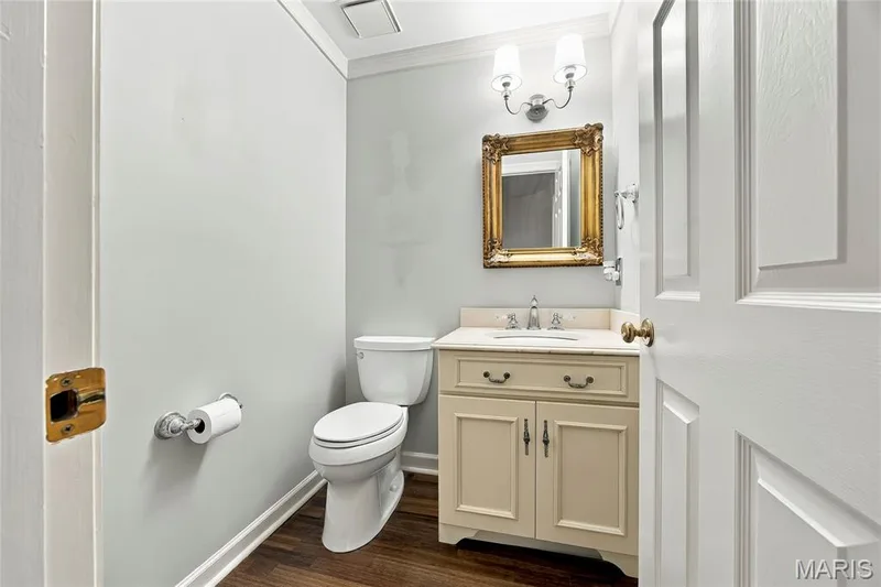 2394 Baxton Way, Chesterfield, MO 63017 — listing photo 19 of 40