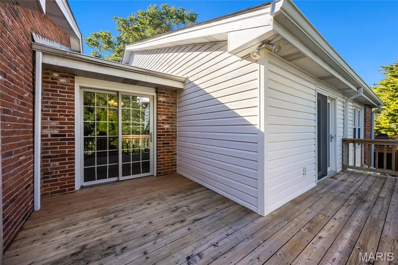 2394 Baxton Way, Chesterfield, MO 63017 — listing photo 28 of 40