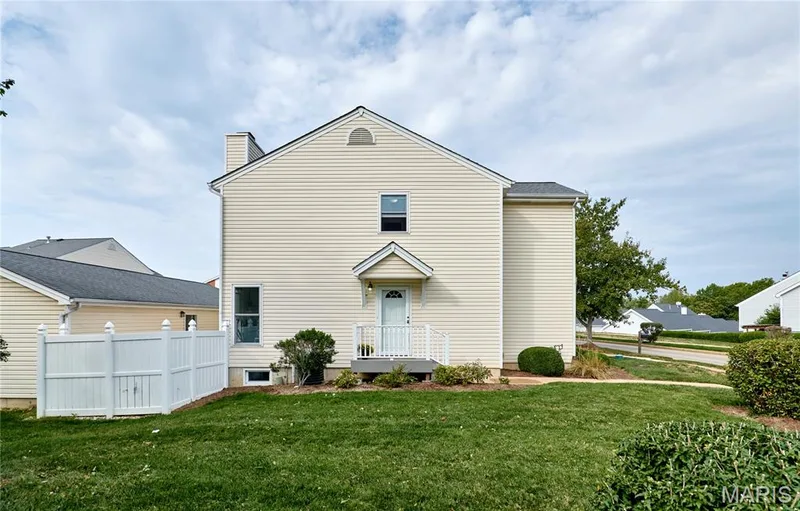 16500 Victoria Crossing Drive, Wildwood, MO 63040 — listing photo 3 of 46