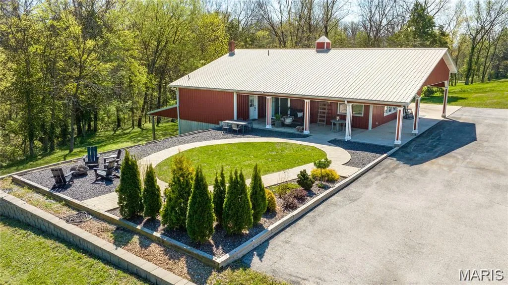 162 Jackson Street, Augusta, MO 63332 — listing photo 1 of 22