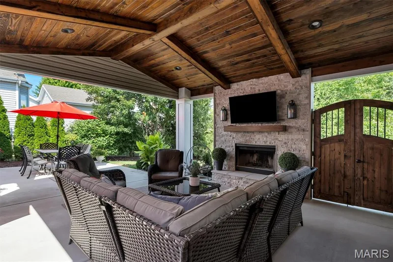 720 Rolling Wind Drive, O'Fallon, MO 63368 — listing photo 29 of 37
