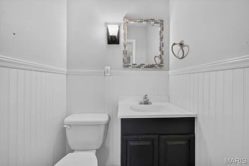Primary Bathroom (2) — 6 Saint Violet Drive, St Peters, MO 63376