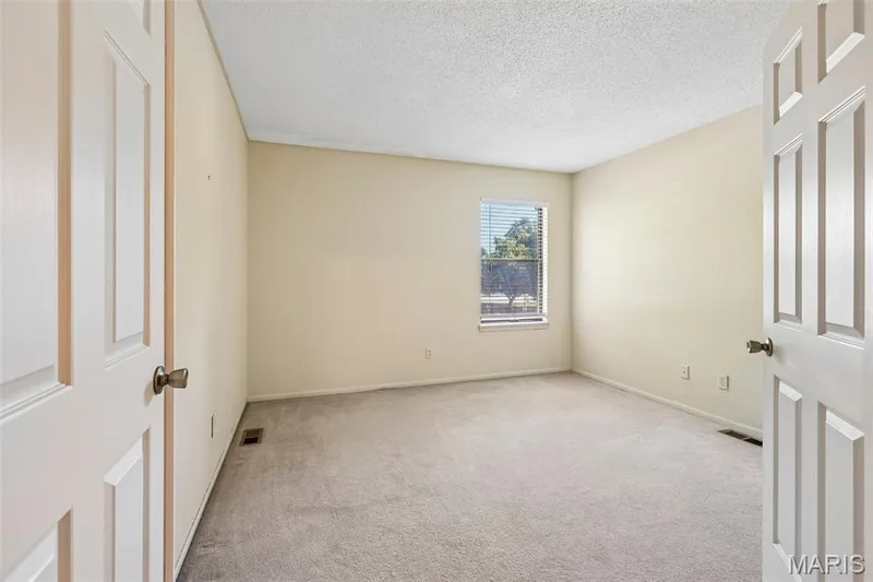 3012 Duclair Parkway #G, St Charles, MO 63303 — listing photo 16 of 34