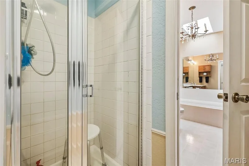 3012 Duclair Parkway #G, St Charles, MO 63303 — listing photo 19 of 34