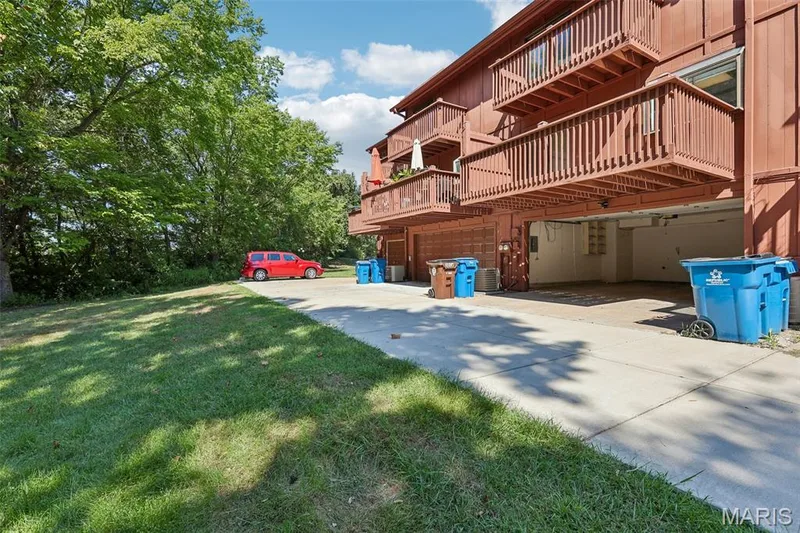 3012 Duclair Parkway #G, St Charles, MO 63303 — listing photo 29 of 34