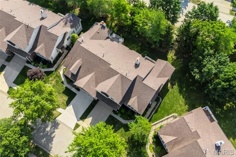14762 Thornbird Manor Parkway, Chesterfield, MO 63017 — listing photo 30 of 35