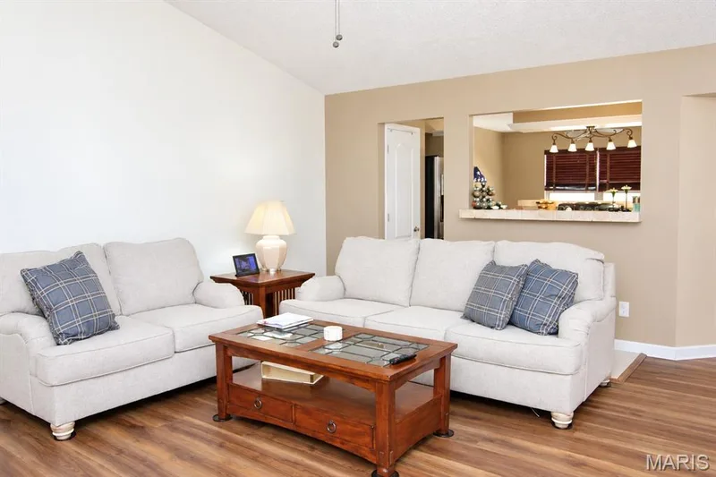 1268 Shirley Ridge Drive #D, St Charles, MO 63304 — listing photo 6 of 21