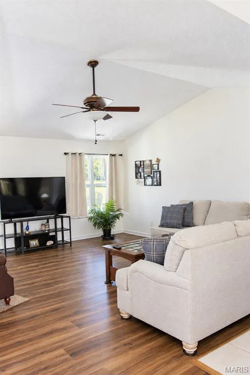 1268 Shirley Ridge Drive #D, St Charles, MO 63304 — listing photo 9 of 21