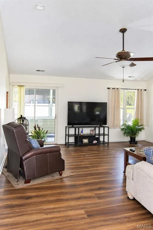 1268 Shirley Ridge Drive #D, St Charles, MO 63304 — listing photo 10 of 21