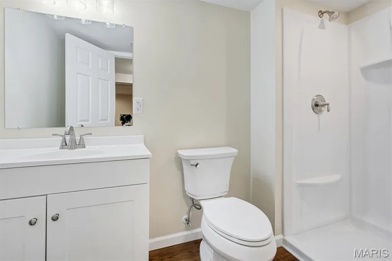 110 Paula Drive, St Charles, MO 63301 — listing photo 14 of 29