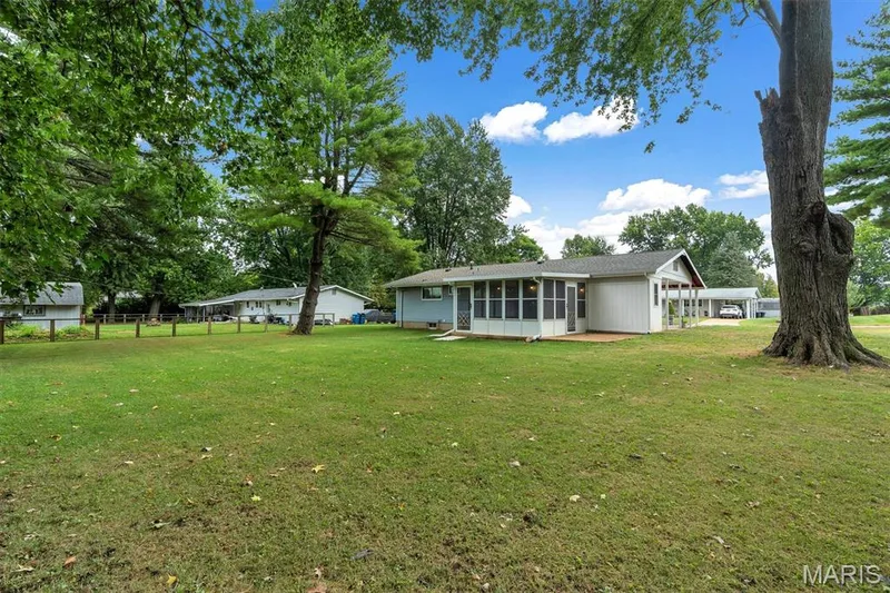 110 Paula Drive, St Charles, MO 63301 — listing photo 22 of 29