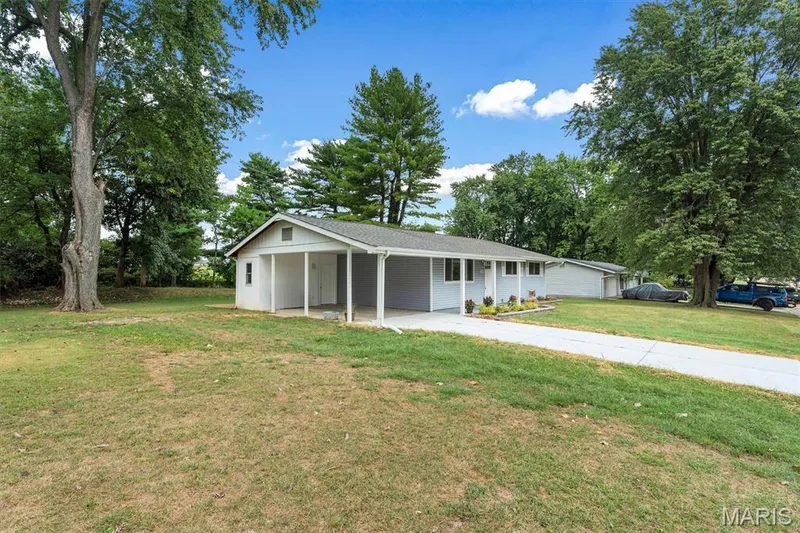 110 Paula Drive, St Charles, MO 63301 — listing photo 24 of 29