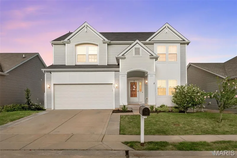 543 Country Chase Drive, Lake St. Louis, MO β listing photo 1