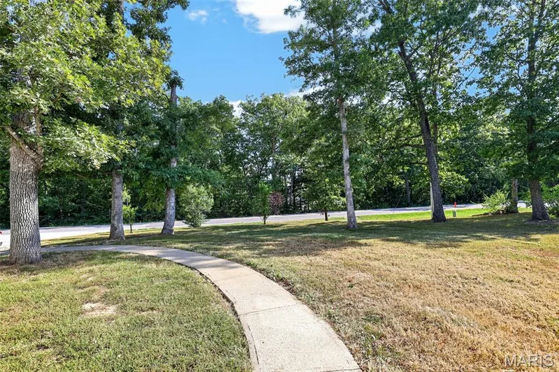 825 Highway WW, Foristell, MO 63348 — listing photo 3 of 10