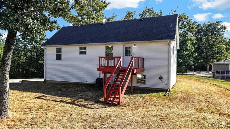 825 Highway WW, Foristell, MO 63348 — listing photo 4 of 10