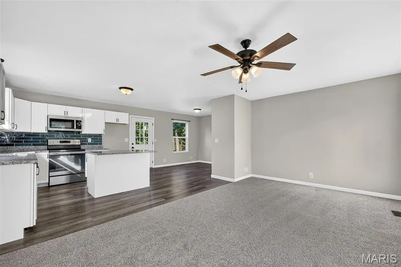 825 Highway WW, Foristell, MO 63348 — listing photo 13 of 60