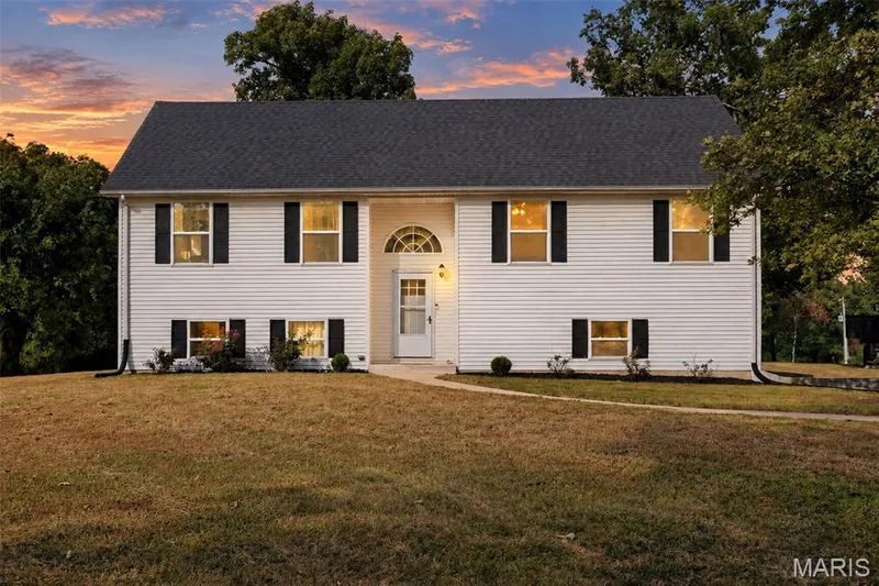 825 Highway WW, Foristell, MO 63348 — listing photo 52 of 60