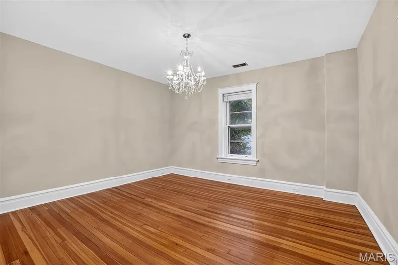 552 Clark Street, St Charles, MO 63301 — listing photo 42 of 69