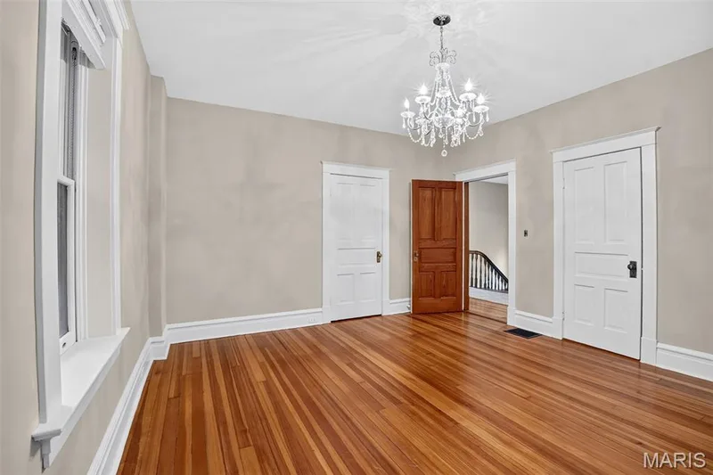 552 Clark Street, St Charles, MO 63301 — listing photo 43 of 69
