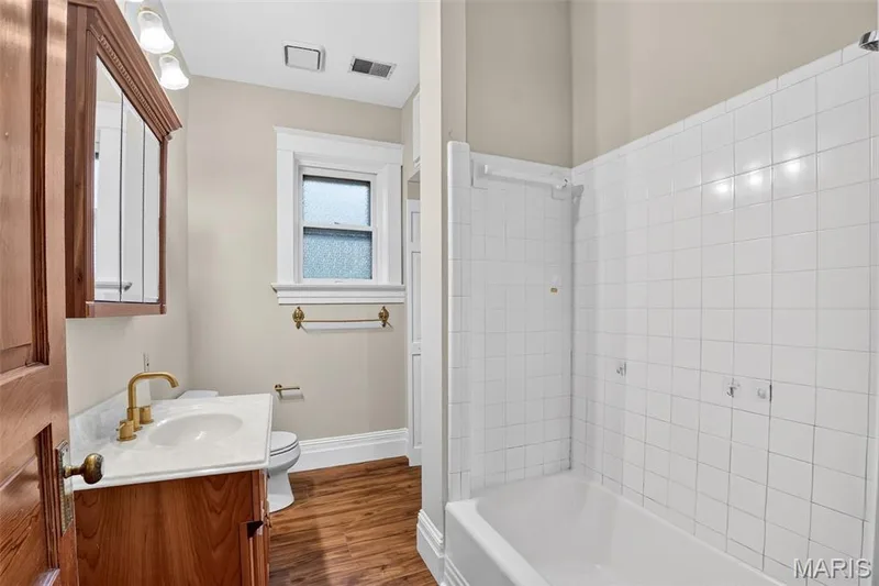 552 Clark Street, St Charles, MO 63301 — listing photo 48 of 69