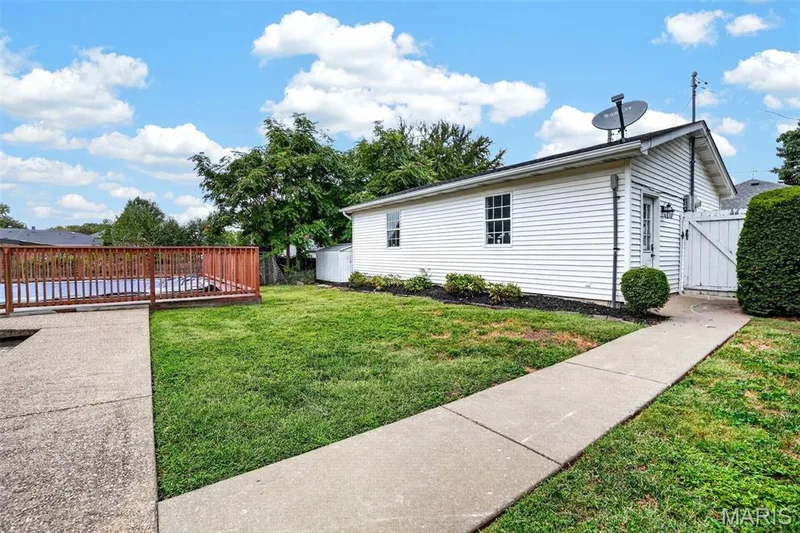 552 Clark Street, St Charles, MO 63301 — listing photo 63 of 69