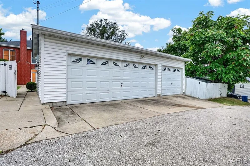 552 Clark Street, St Charles, MO 63301 — listing photo 64 of 69