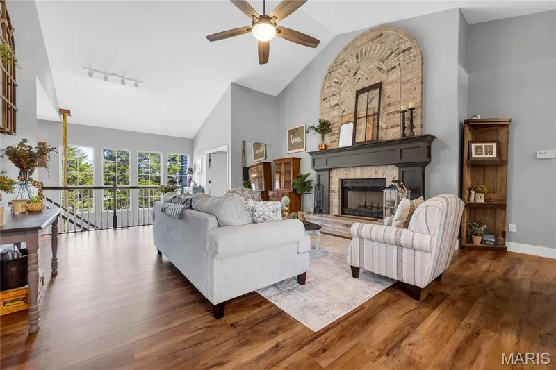 314 Pleasant Meadows Drive, Wentzville, MO 63385 — listing photo 9 of 54