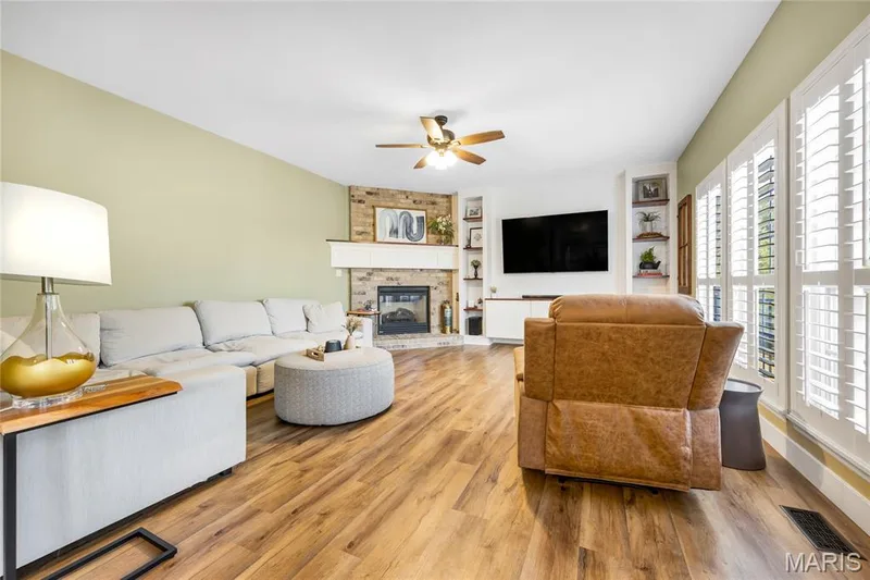 314 Pleasant Meadows Drive, Wentzville, MO 63385 — listing photo 22 of 54