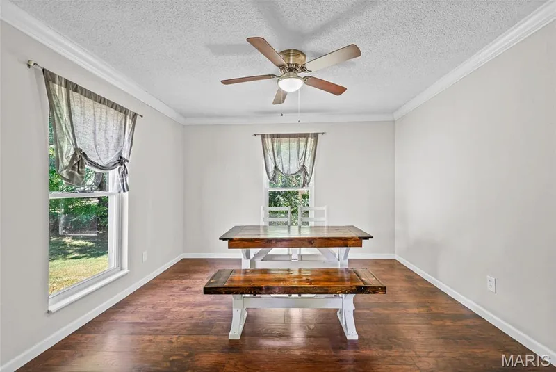 474 Oak Hill Dr., Lake St. Louis, MO 63367 — listing photo 5 of 32