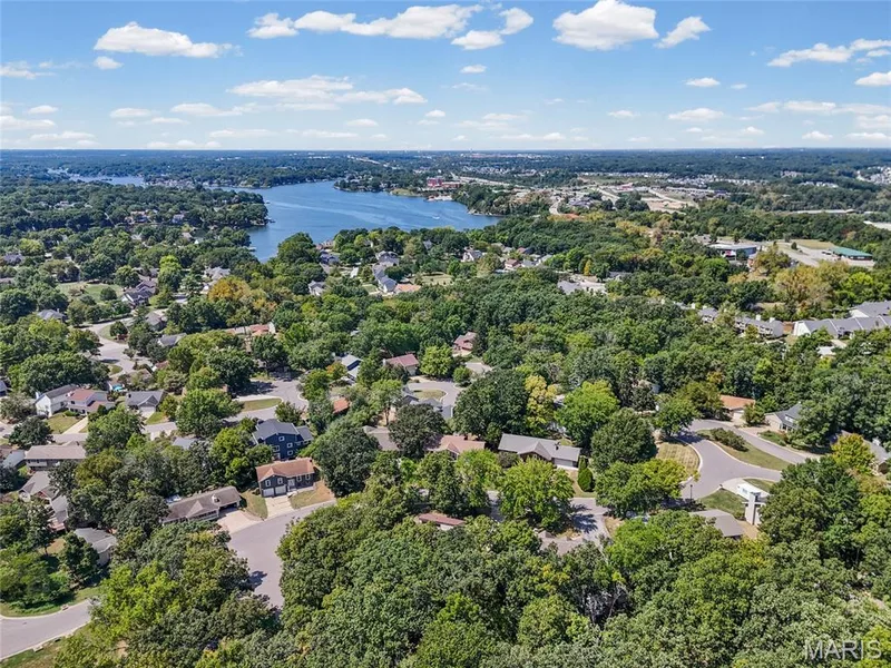 474 Oak Hill Dr., Lake St. Louis, MO 63367 — listing photo 28 of 32