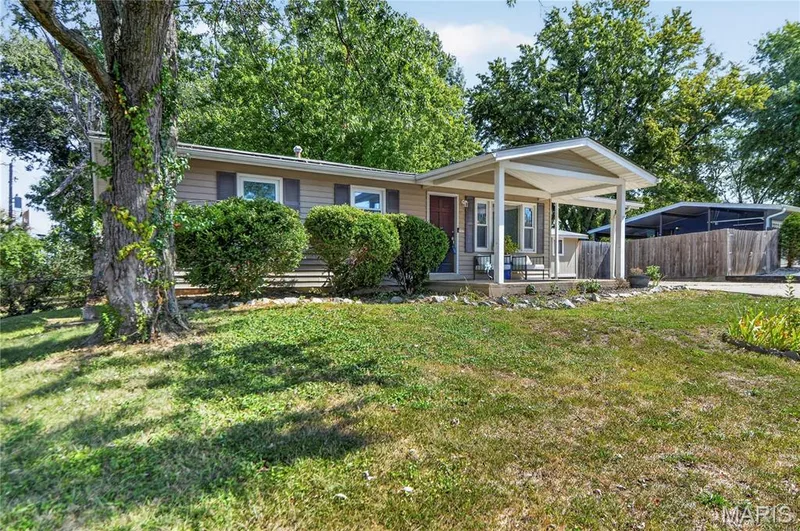 214 Oakridge Lane, Lake St. Louis, MO 63367 — listing photo 23 of 30
