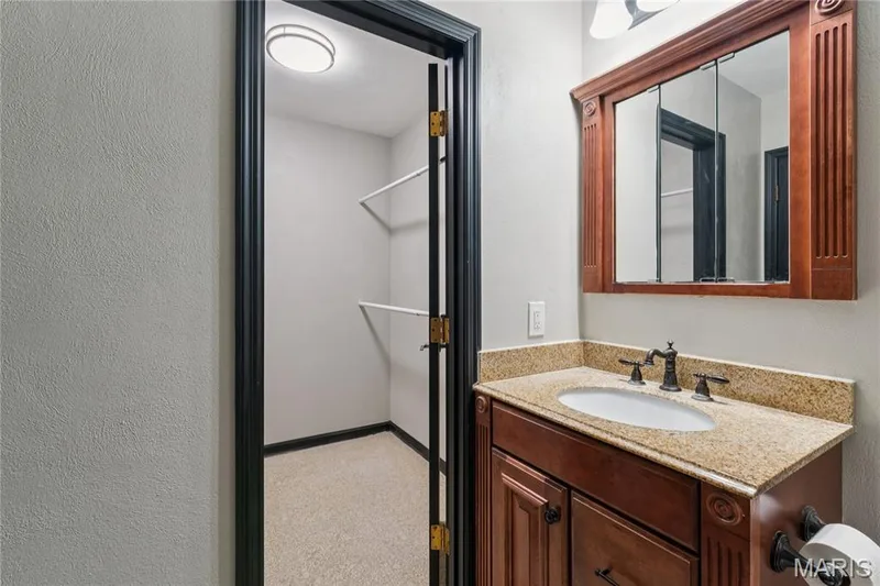 Bathroom looking into the walk-in closet — 2801 Droste Road, St Charles, MO 63301