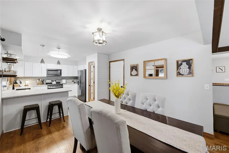 Breakfast Room — 416 Morningside Drive, St Peters, MO 63376