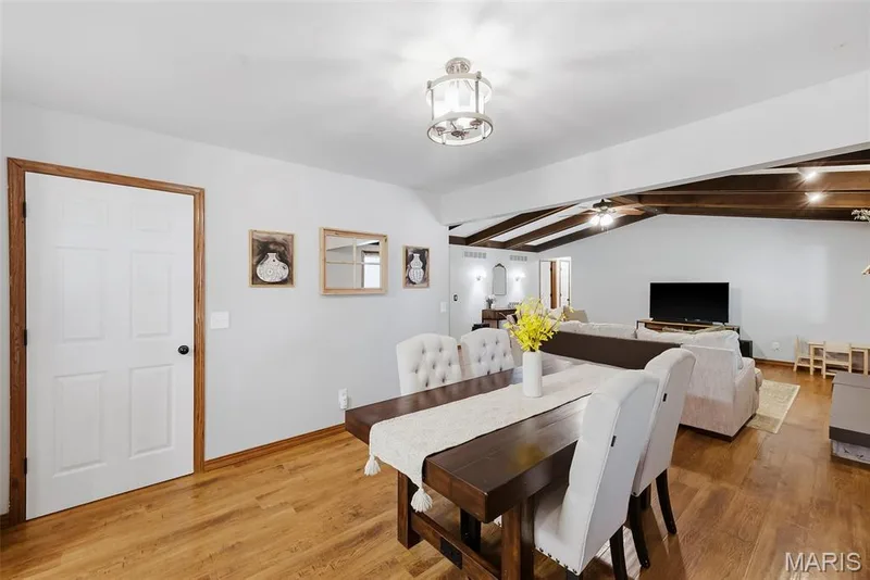 Access to Main Level Laundry — 416 Morningside Drive, St Peters, MO 63376