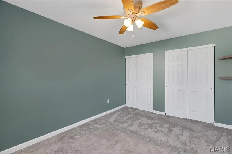 1052 Chesterfield Drive, Wentzville, MO 63385 — listing photo 14 of 26