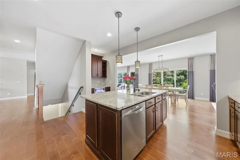 5 Wyndemere Court, Lake St. Louis, MO 63367 — listing photo 16 of 93