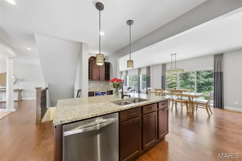 5 Wyndemere Court, Lake St. Louis, MO 63367 — listing photo 17 of 93