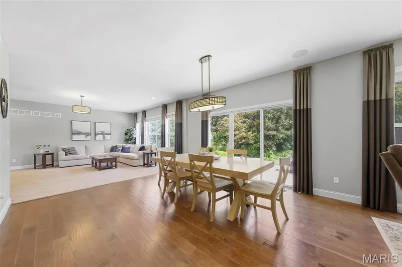 5 Wyndemere Court, Lake St. Louis, MO 63367 — listing photo 30 of 93
