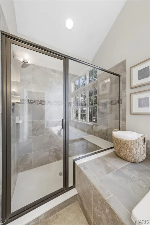 5 Wyndemere Court, Lake St. Louis, MO 63367 — listing photo 43 of 93